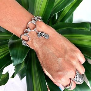 Handmade ring link bracelet